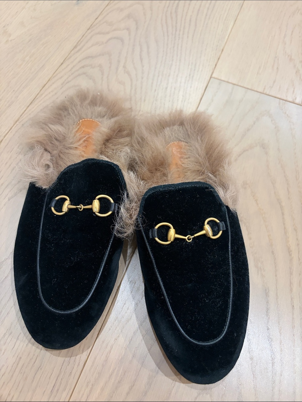 Gucci Black Velvet Fur-Lined Horsebit Mules